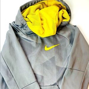 Nike pullover